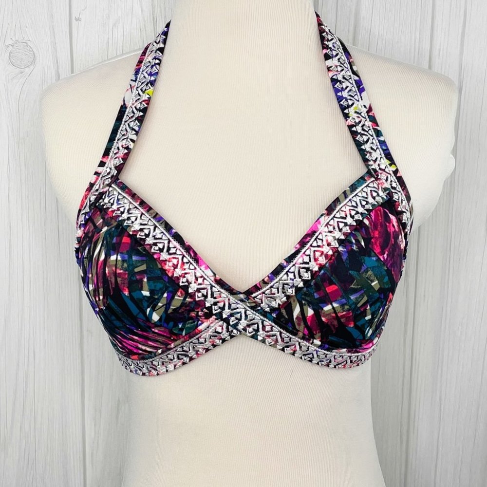 Pink Victoria's Secret Bikini Top Triangle Embroidered M